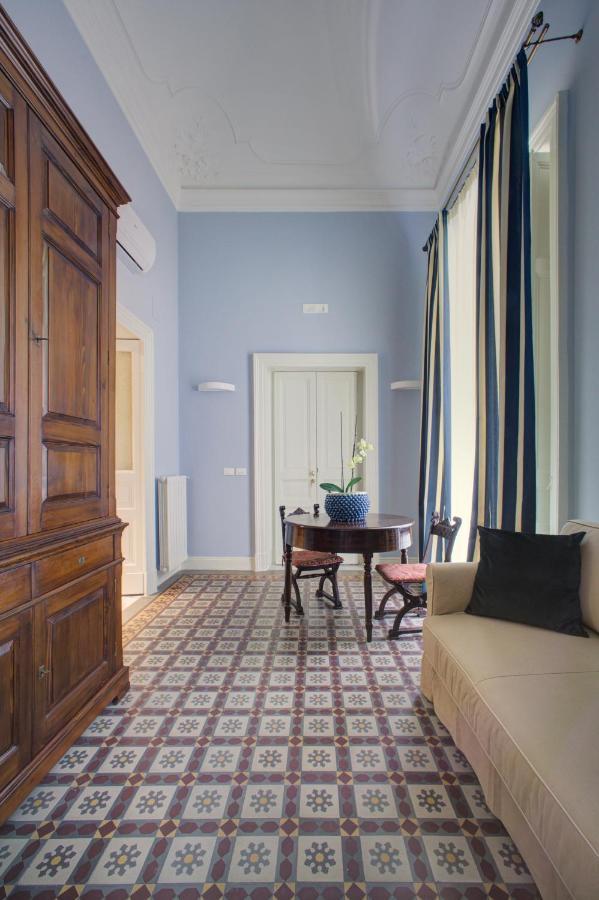Palazzo Pastura B&B And Apartments Catania Bagian luar foto