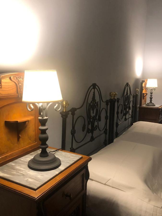 Palazzo Pastura B&B And Apartments Catania Bagian luar foto